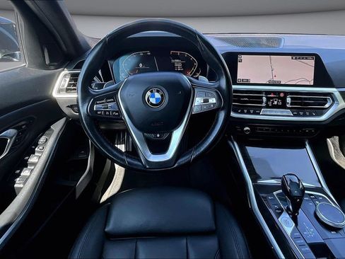 Used 2019 BMW 330i xDrive Sedan w/ Driving Assistance Package AWD/4WD image 8