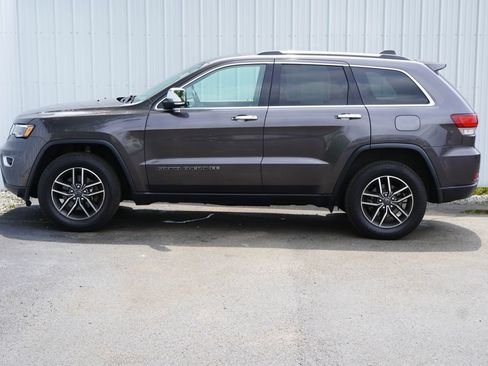 Used 2020 Jeep Grand Cherokee Limited w/ Premium Lighting Group AWD/4WD image 3