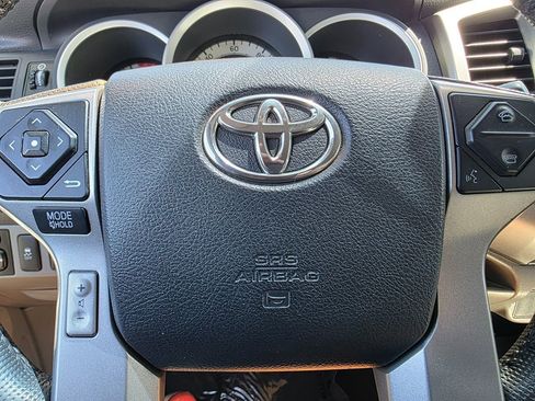 Used 2014 Toyota Tacoma PreRunner w/ TRD Off-Road Package image 34