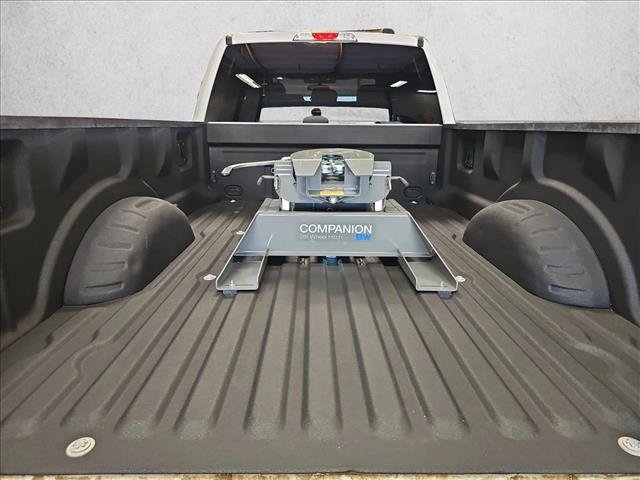 Used 2022 Ford F250 XLT AWD/4WD image 6