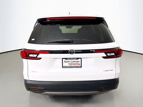 New 2026 Toyota Grand Highlander AWD image 6