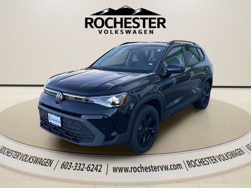 Used 2026 Volkswagen Taos SE AWD/4WD image 2