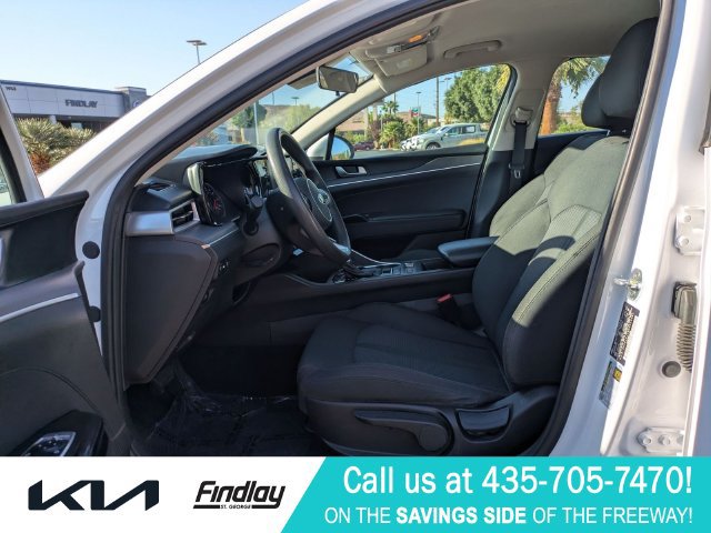 Used 2021 Kia K5 LXS FWD image 16