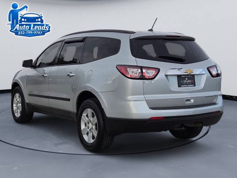 Used 2015 Chevrolet Traverse LS FWD image 6