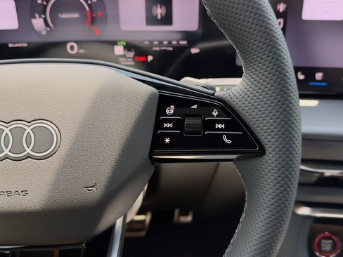 New 2026 Audi SQ5 Premium Plus AWD/4WD image 22