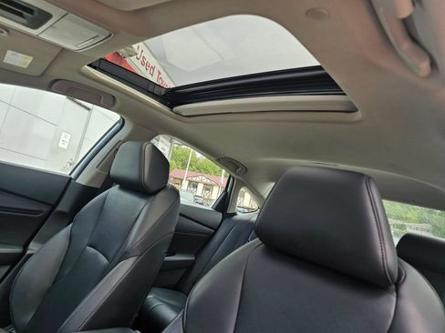 Used 2023 Honda Accord EX-L image 21