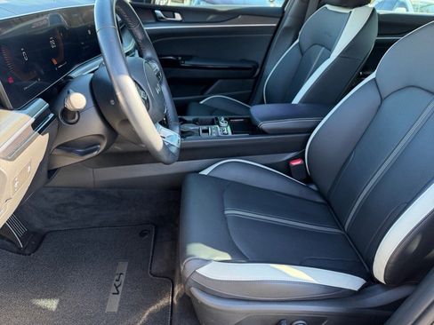 Used 2025 Kia K5 GT-Line image 10