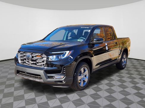 New 2025 Honda Ridgeline TrailSport image 2