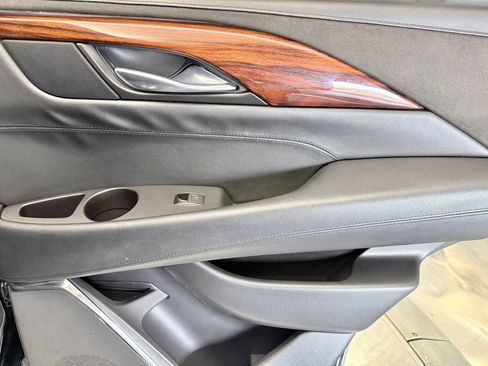 Used 2015 Cadillac Escalade 4WD image 18