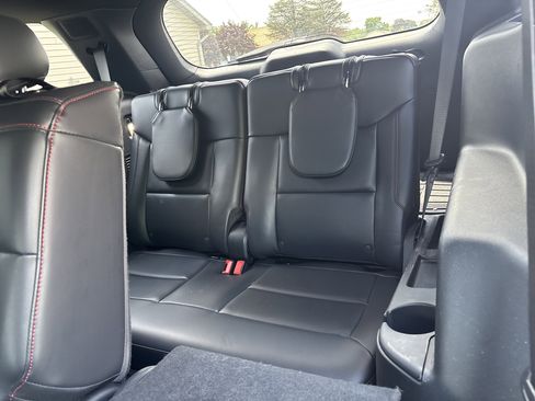 Used 2025 Ford Explorer ST-Line w/ Premium Package AWD/4WD image 15