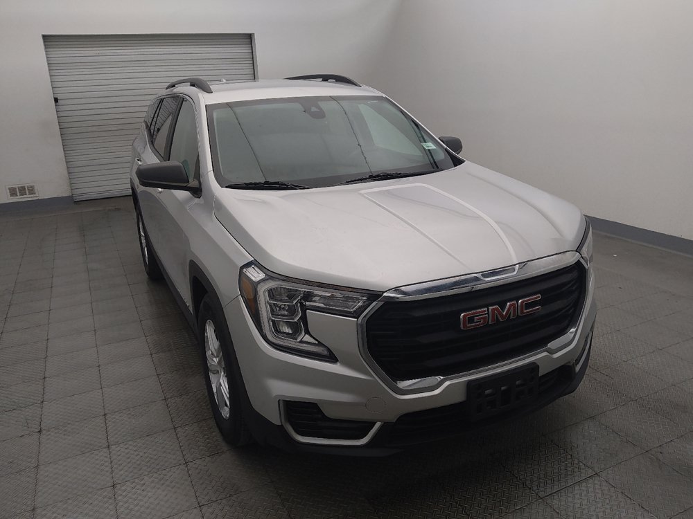 Used 2022 GMC Terrain SLE w/ Driver Convenience Package FWD image 14