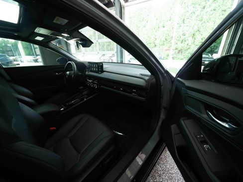 Used 2025 Honda Accord Sport image 25