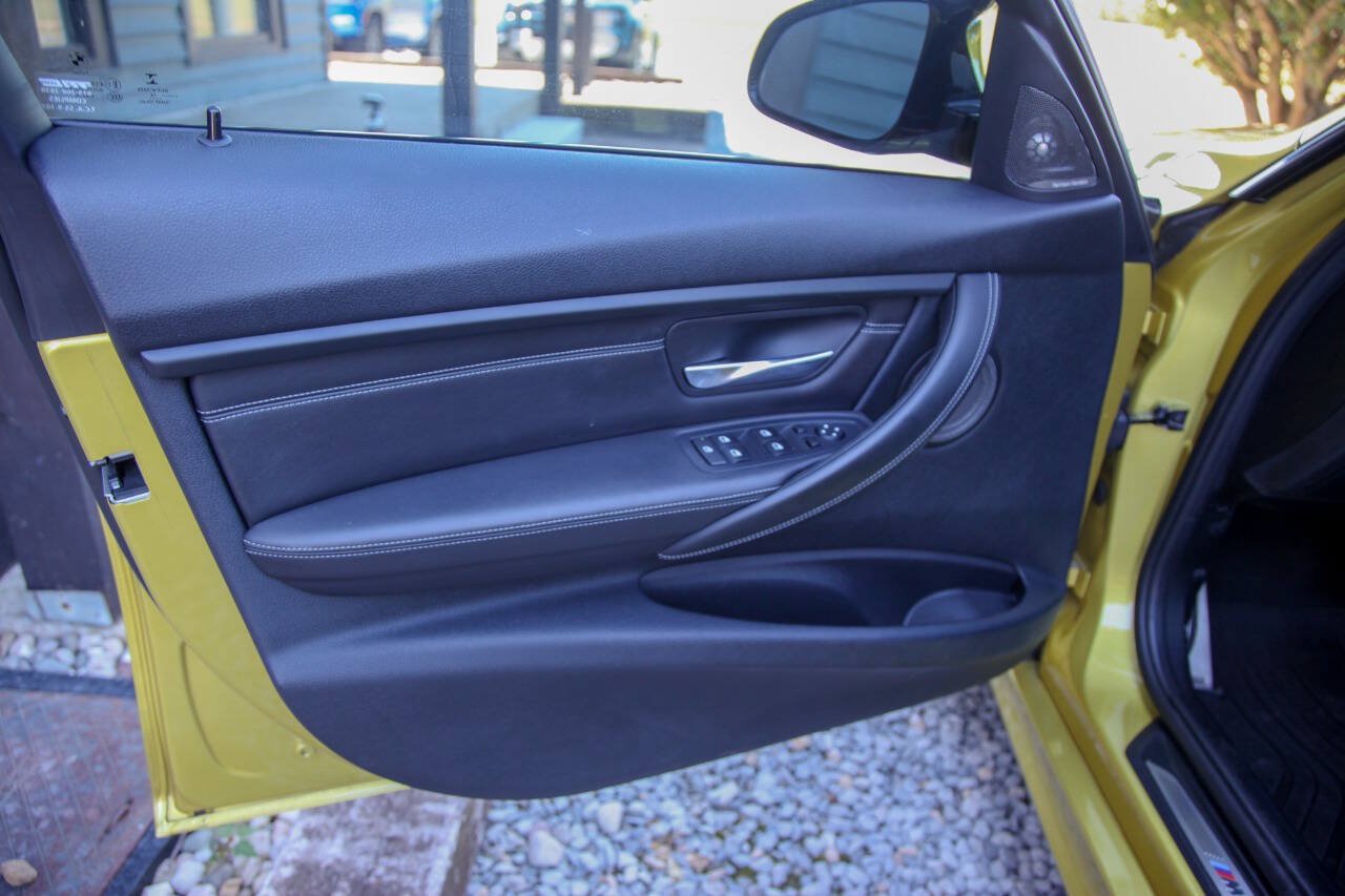 Used 2015 BMW M3 RWD image 47