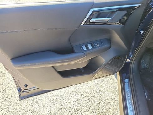 New 2026 Mitsubishi Outlander SE FWD image 23