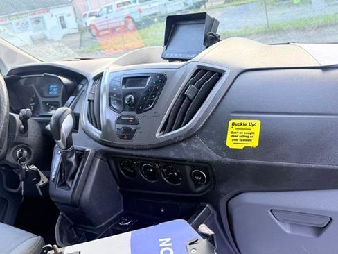 Used 2016 Ford Transit 250 130 Low Roof RWD image 15