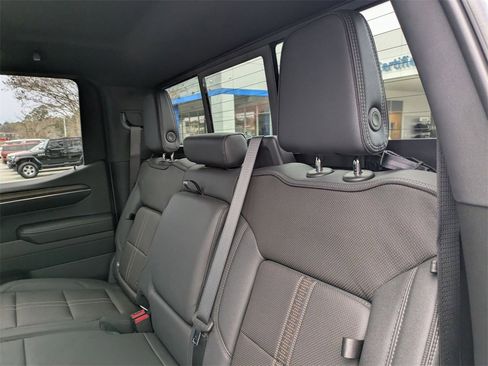 Used 2024 Chevrolet Silverado 1500 High Country w/ High Country Premium Package image 29