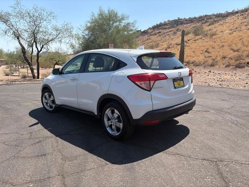 Used 2016 Honda HR-V LX image 7
