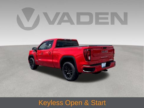 Used 2022 GMC Sierra 1500 Elevation AWD/4WD image 2