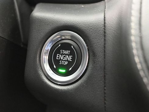 Used 2023 Chevrolet Tahoe Z71 w/ Luxury Package image 37