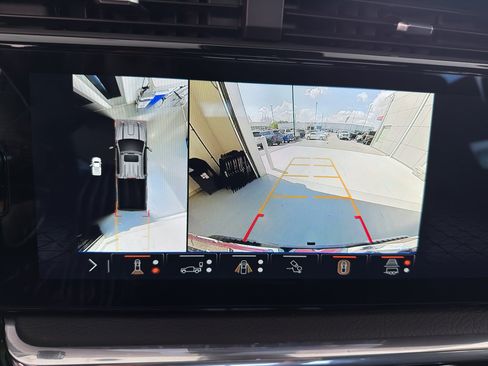 Used 2024 GMC Sierra 2500 Denali w/ Denali Reserve Package image 19