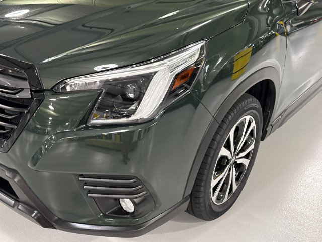 Used 2023 Subaru Forester Limited AWD/4WD image 7