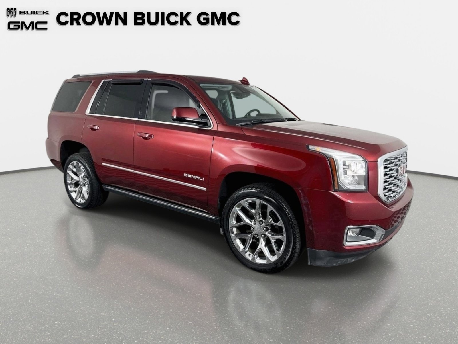 Certified 2020 GMC Yukon Denali w/ Denali Premium Package AWD/4WD image 3