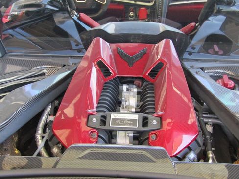 Used 2023 Chevrolet Corvette Z06 w/ Z07 Performance Package RWD image 63