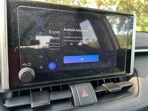 Used 2024 Toyota RAV4 XLE FWD image 24
