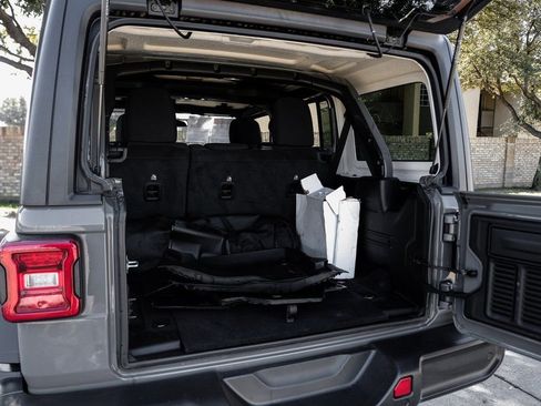 Used 2021 Jeep Wrangler Unlimited Sport image 61