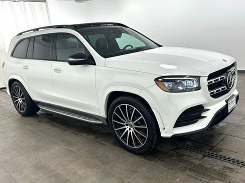 Used 2022 Mercedes-Benz GLS 450 4MATIC w/ AMG Line Exterior image 6