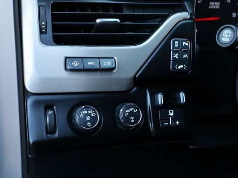 Used 2017 GMC Yukon Denali w/ Open Road Package image 22