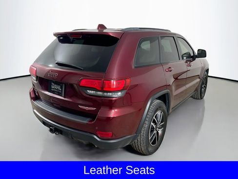 Used 2019 Jeep Grand Cherokee Trailhawk image 9