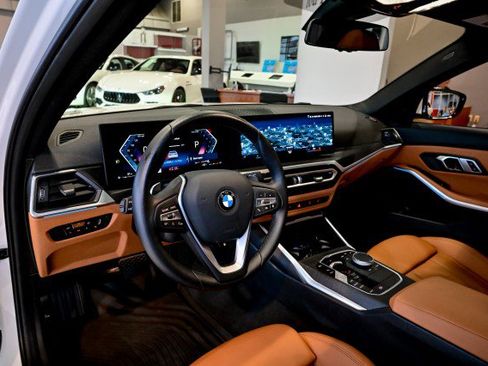 Used 2023 BMW 330i xDrive Sedan w/ Driving Assistance Package image 13