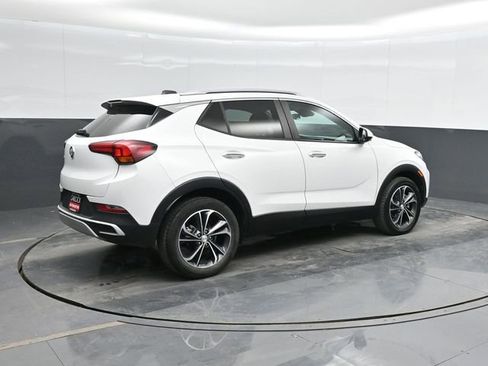 Used 2022 Buick Encore GX Select image 3