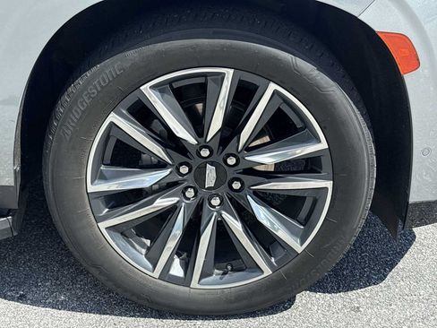 Used 2023 Cadillac Escalade Sport Platinum AWD/4WD image 34