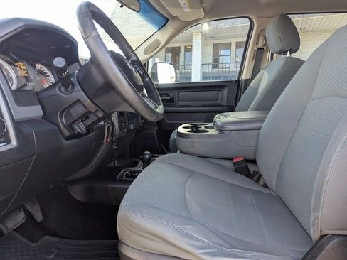 Used 2015 RAM 3500 Tradesman w/ Chrome Appearance Group image 25