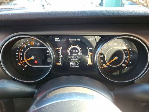 Used 2020 Jeep Gladiator Sport w/ Quick Order Package 24S image 20