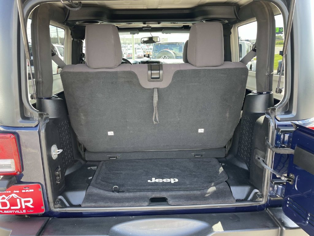 Used 2013 Jeep Wrangler Sport AWD/4WD image 10