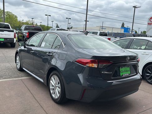 New 2026 Toyota Corolla XLE FWD image 4