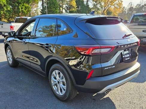 New 2026 Ford Escape Active w/ Tech Pack #1 FWD image 11