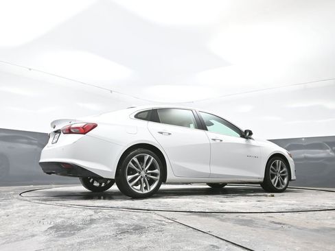 Used 2024 Chevrolet Malibu LT image 41