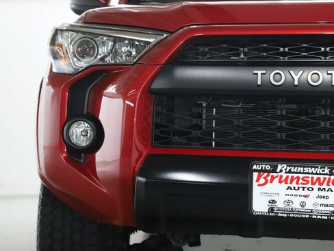 Used 2017 Toyota 4Runner TRD Pro AWD/4WD image 6