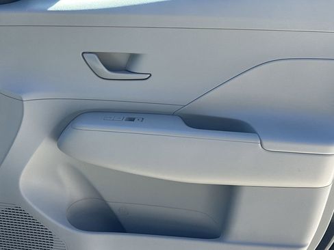 Used 2024 Hyundai Kona SEL image 15