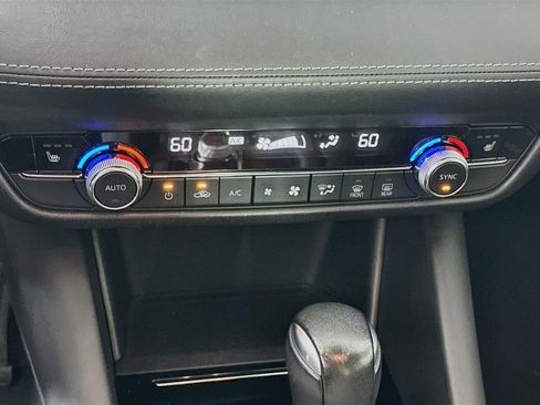Used 2018 MAZDA MAZDA6 Touring FWD image 23