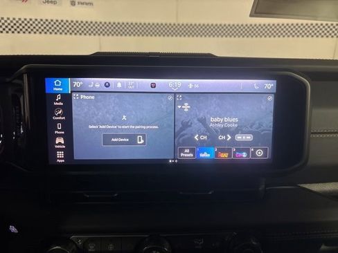 New 2026 Jeep Gladiator Sport image 29