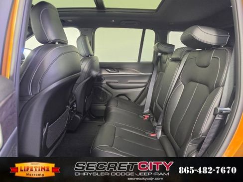 New 2026 Jeep Grand Cherokee Limited AWD/4WD image 29