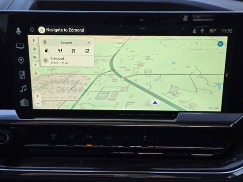 Used 2024 Chevrolet Silverado 3500 LT w/ Safety Package image 18