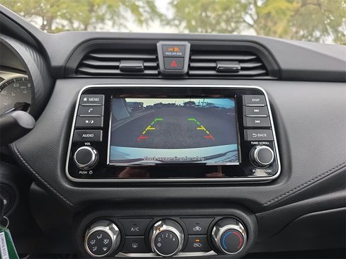 Used 2024 Nissan Versa S w/ S Plus Package image 26