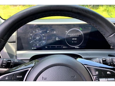 Used 2024 Kia Seltos EX AWD/4WD image 19