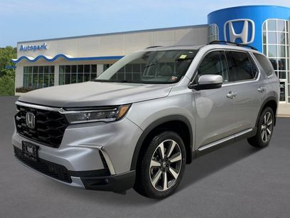 New 2025 Honda Pilot Touring
